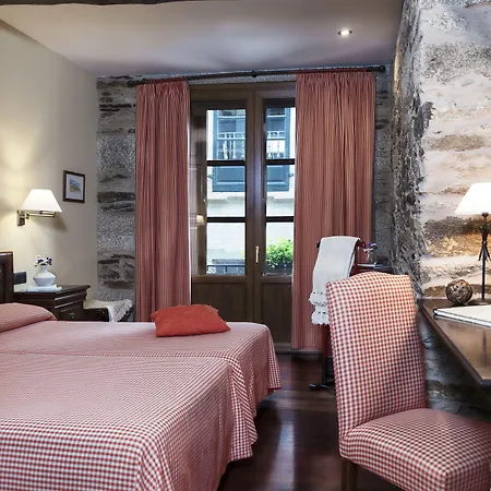 Rua Villar Hotel Santiago de Compostela